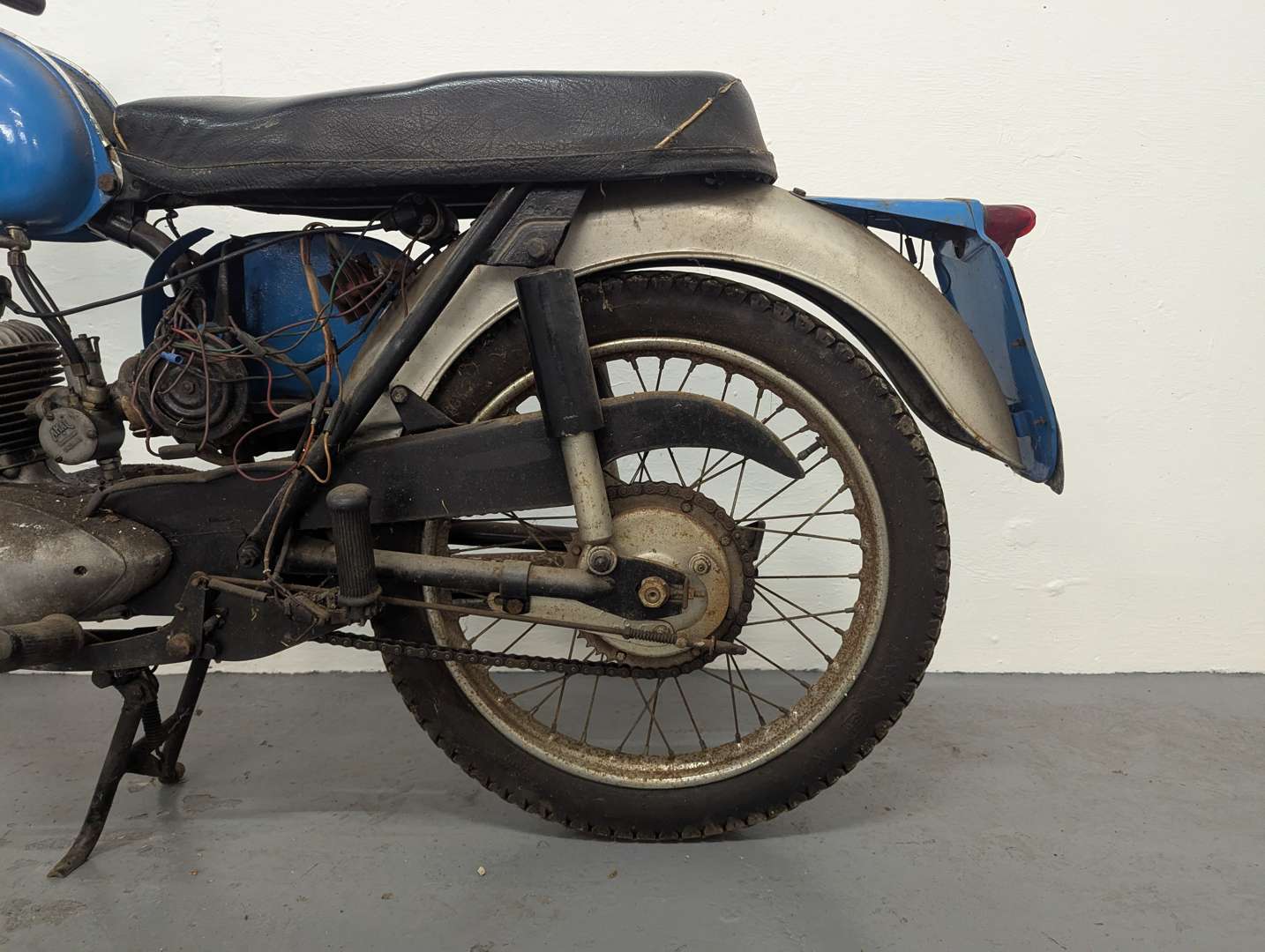 <p>1966 BSA BANTAM</p>