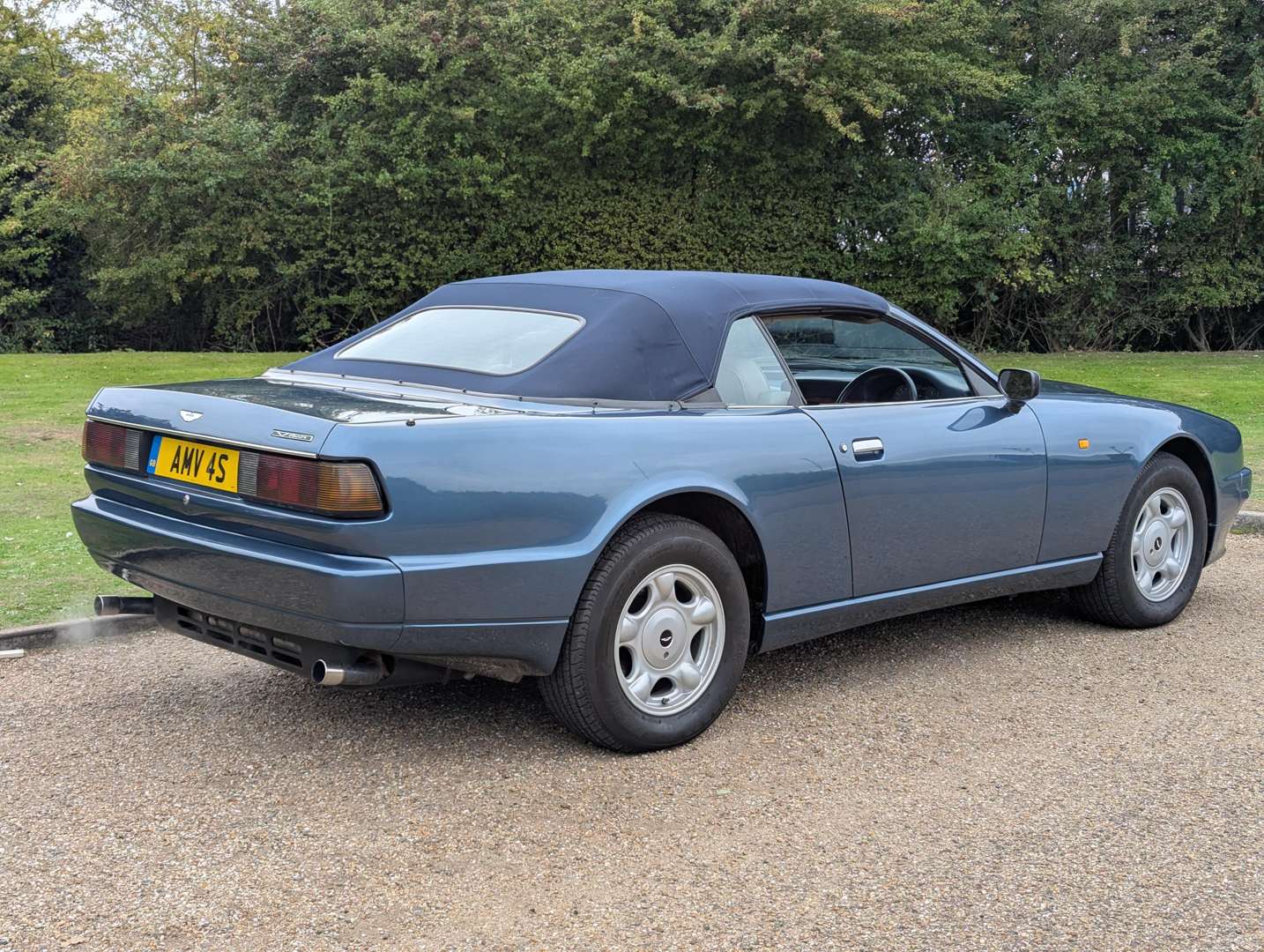 <p>1992 ASTON MARTIN VIRAGE VOLANTE AUTO</p>