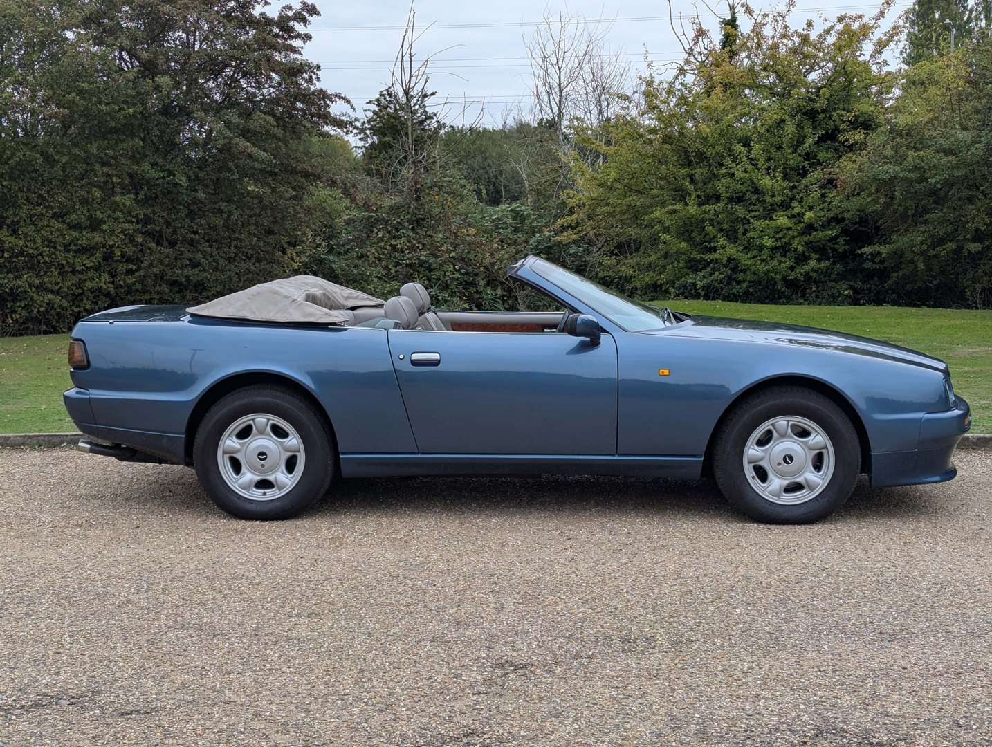 <p>1992 ASTON MARTIN VIRAGE VOLANTE AUTO</p>