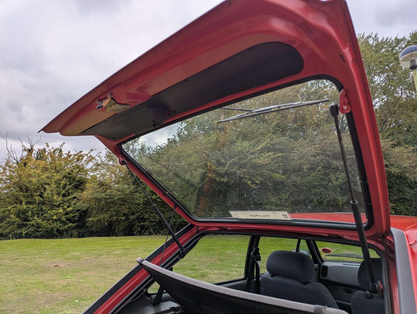 <p>1988 FORD FIESTA XR2 - ONE REGISTERED OWNER</p>