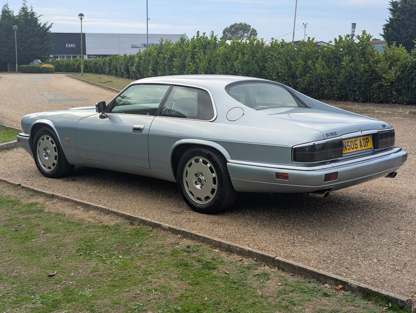 <p>1996 JAGUAR XJ-S 4.0 AUTO CELEBRATION</p>