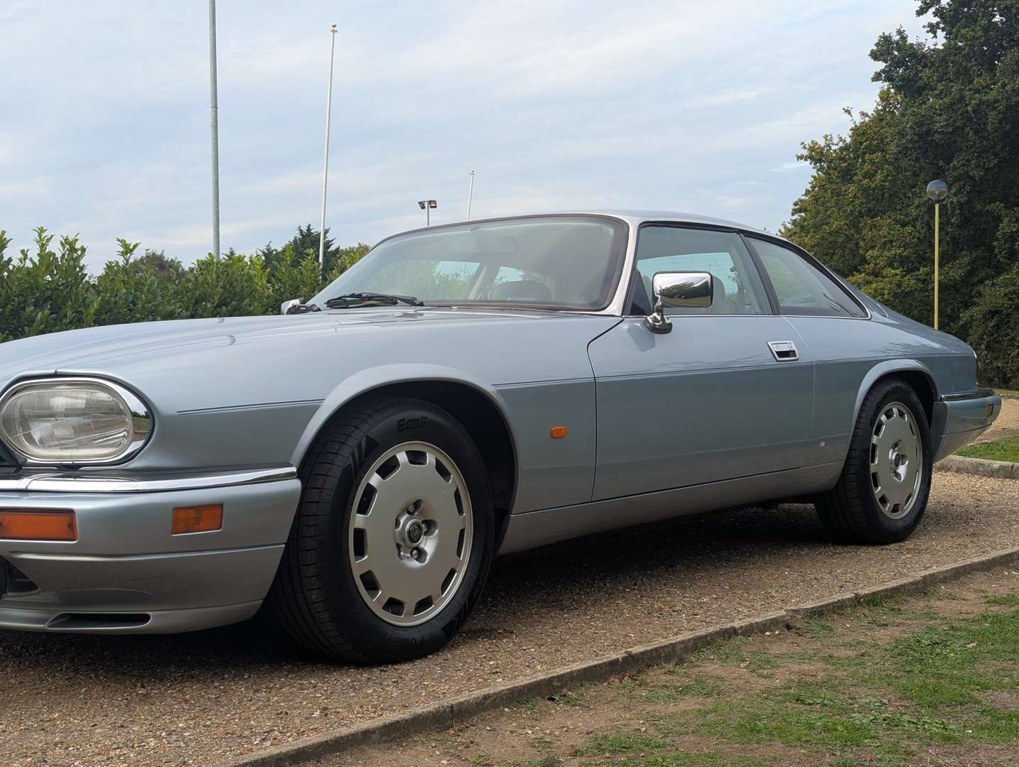 <p>1996 JAGUAR XJ-S 4.0 AUTO CELEBRATION</p>