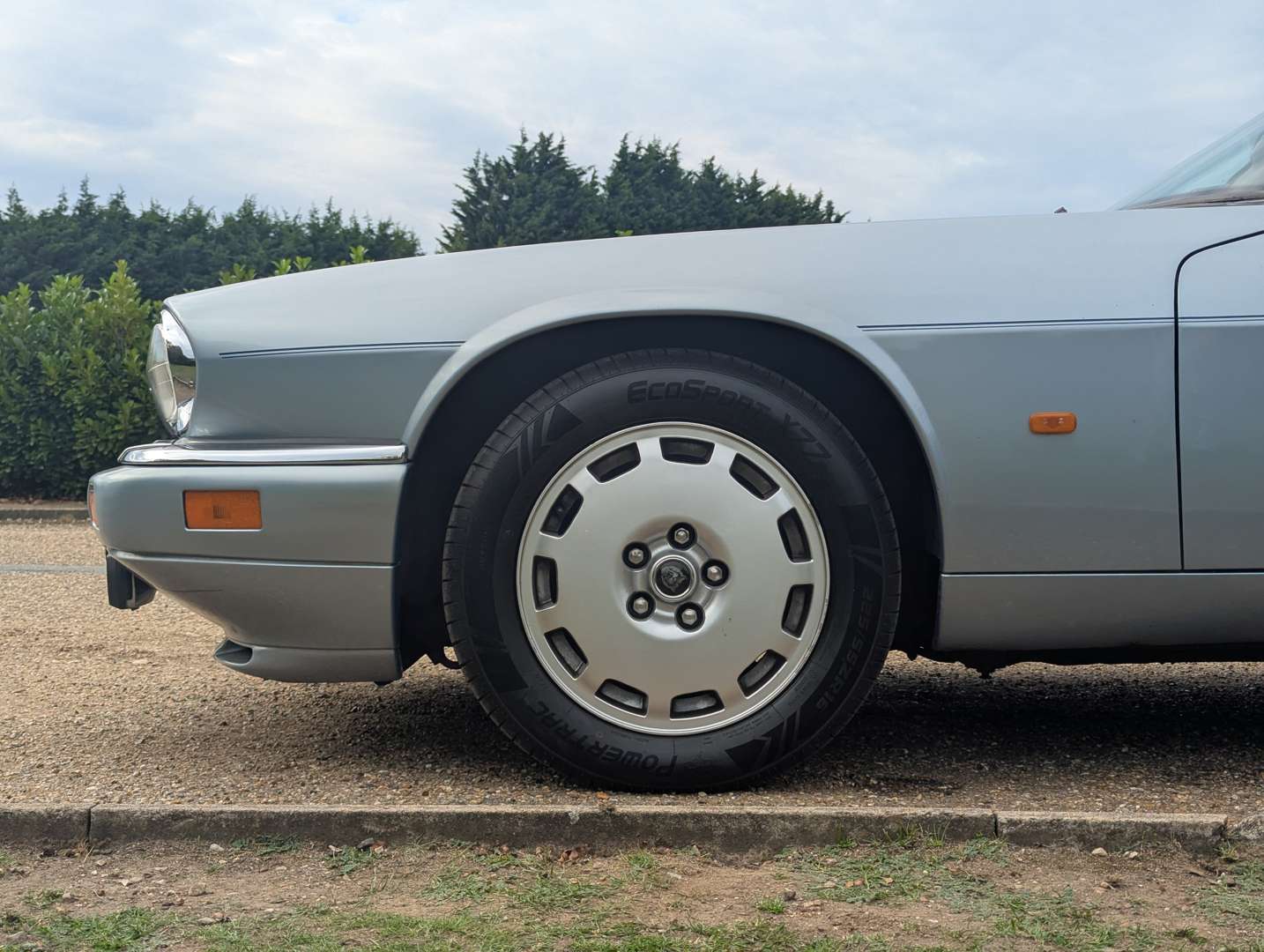 <p>1996 JAGUAR XJ-S 4.0 AUTO CELEBRATION</p>