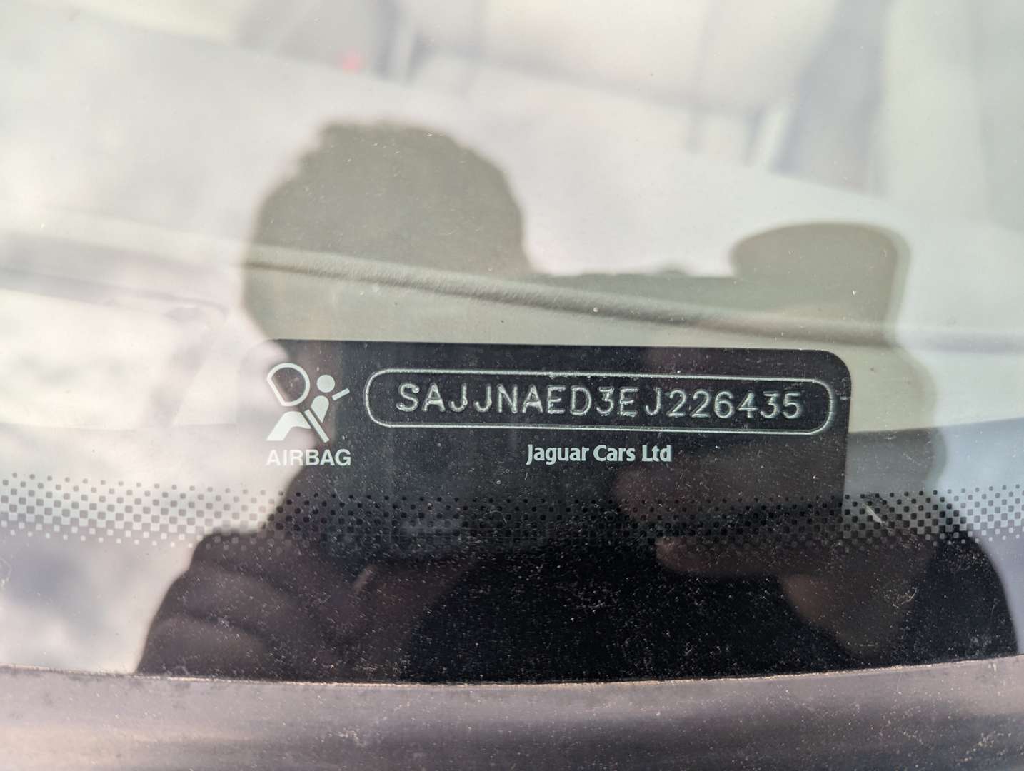 <p>1996 JAGUAR XJ-S 4.0 AUTO CELEBRATION</p>