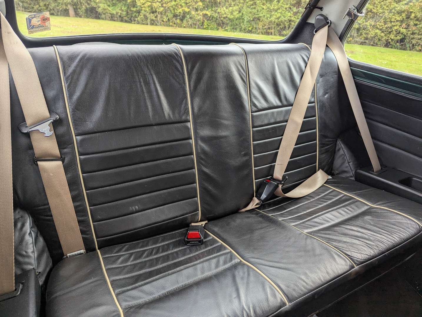 <p>2000 ROVER MINI COOPER</p>