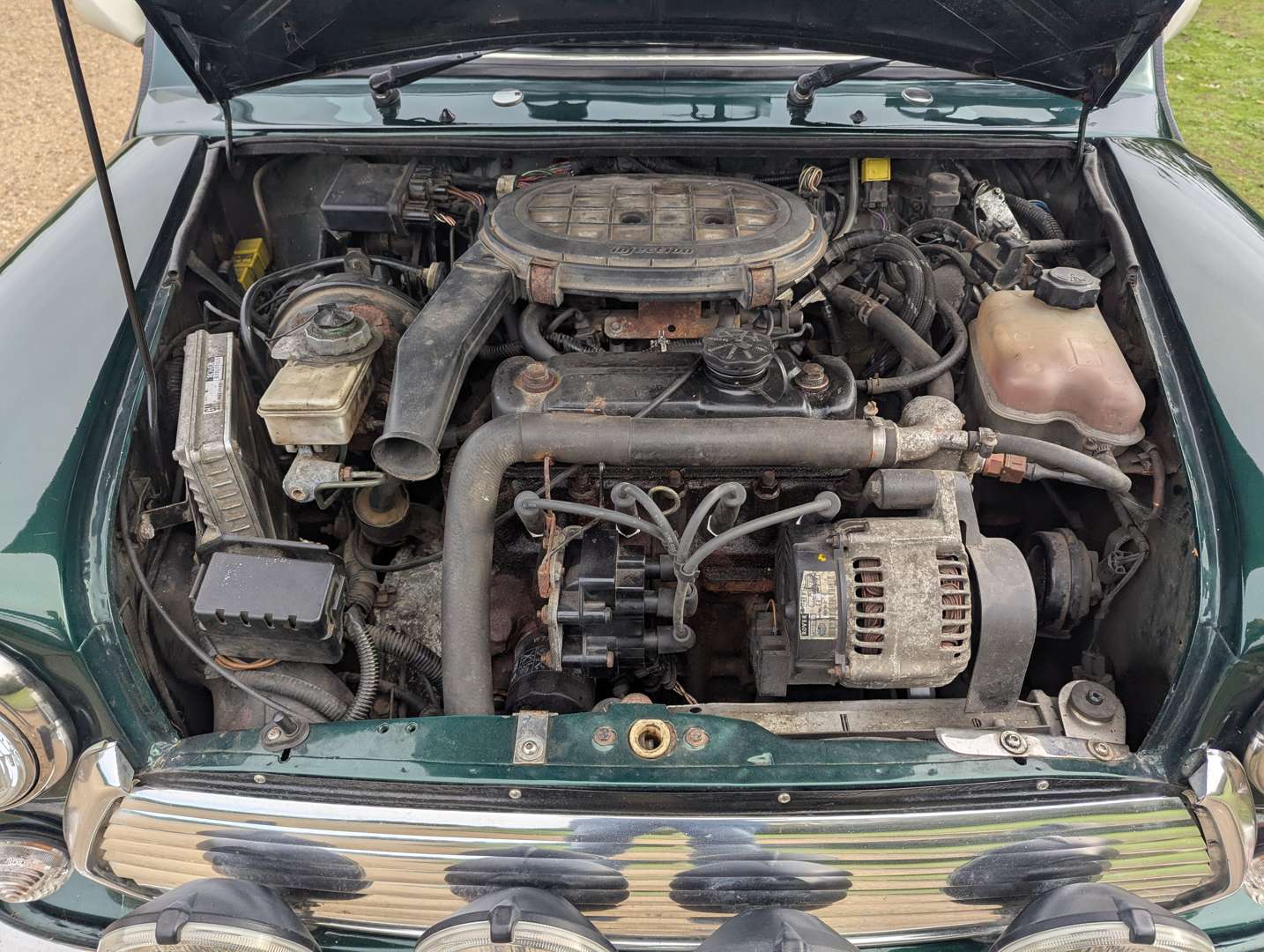 <p>2000 ROVER MINI COOPER</p>