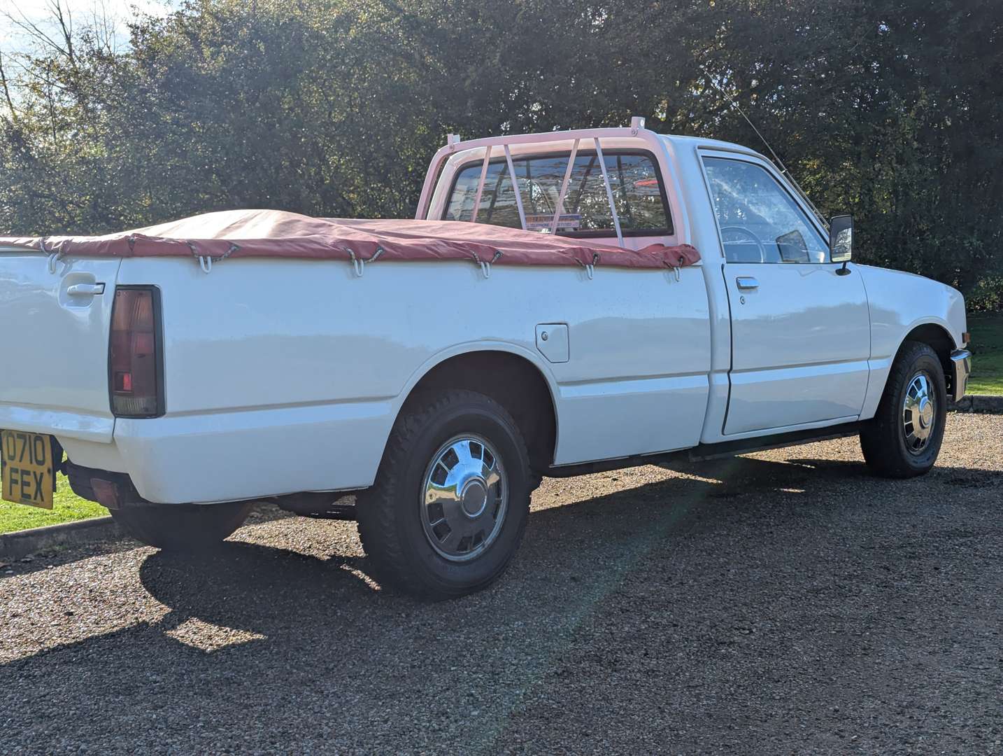<p>1986 BEDFORD KB PICK-UP</p>