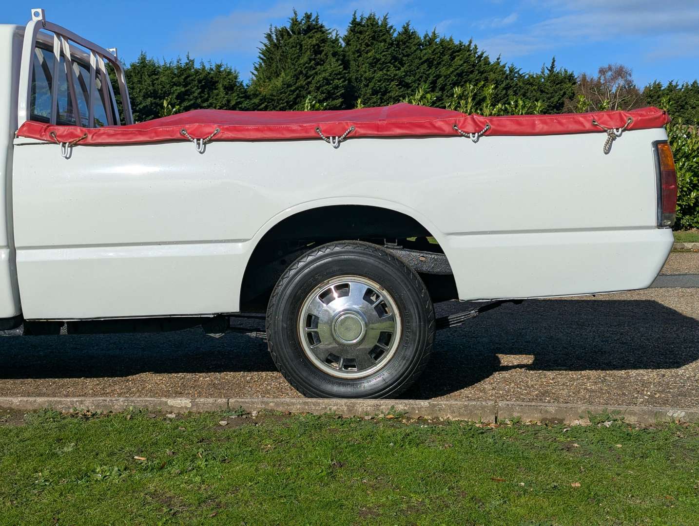 <p>1986 BEDFORD KB PICK-UP</p>