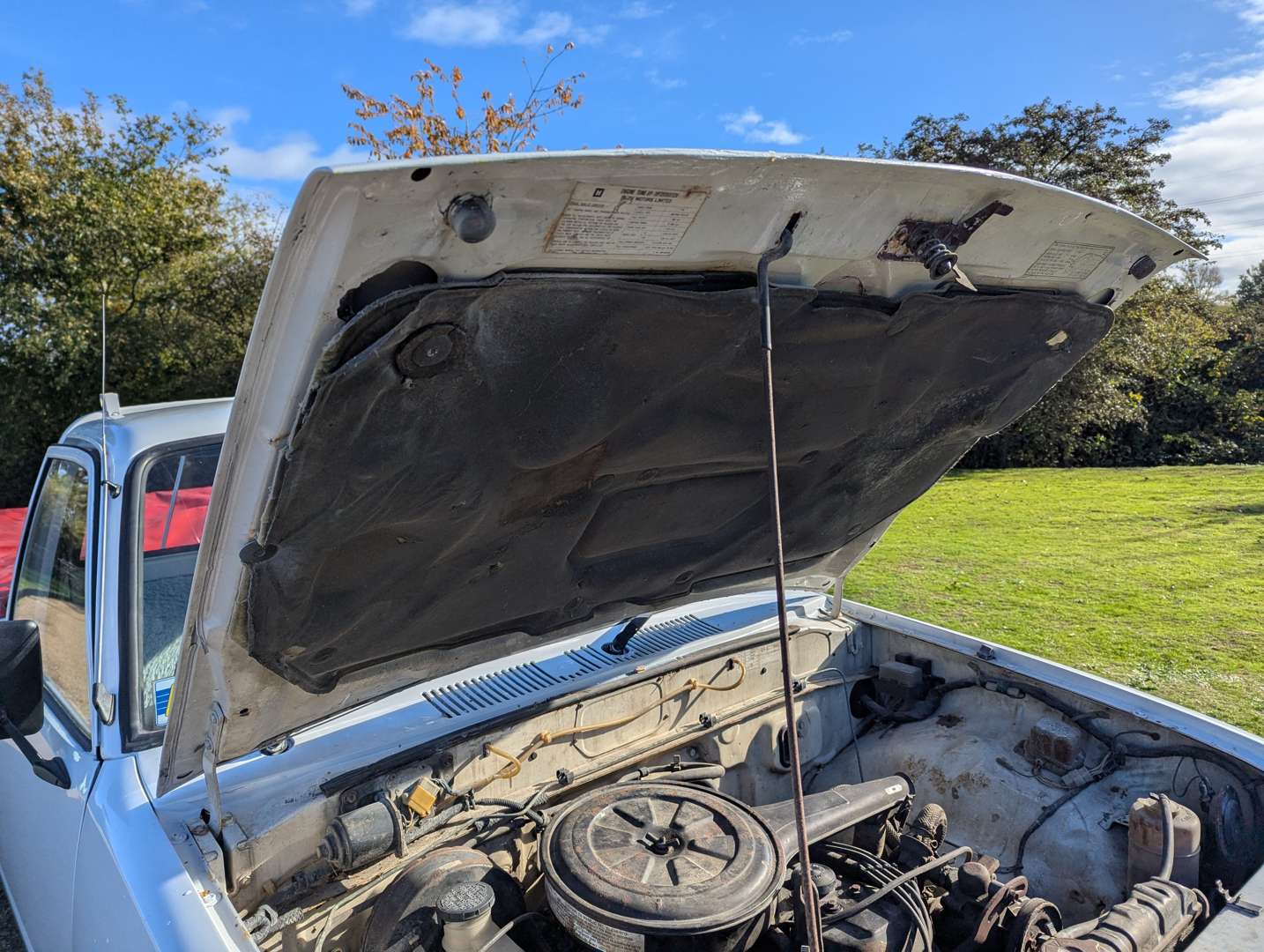 <p>1986 BEDFORD KB PICK-UP</p>