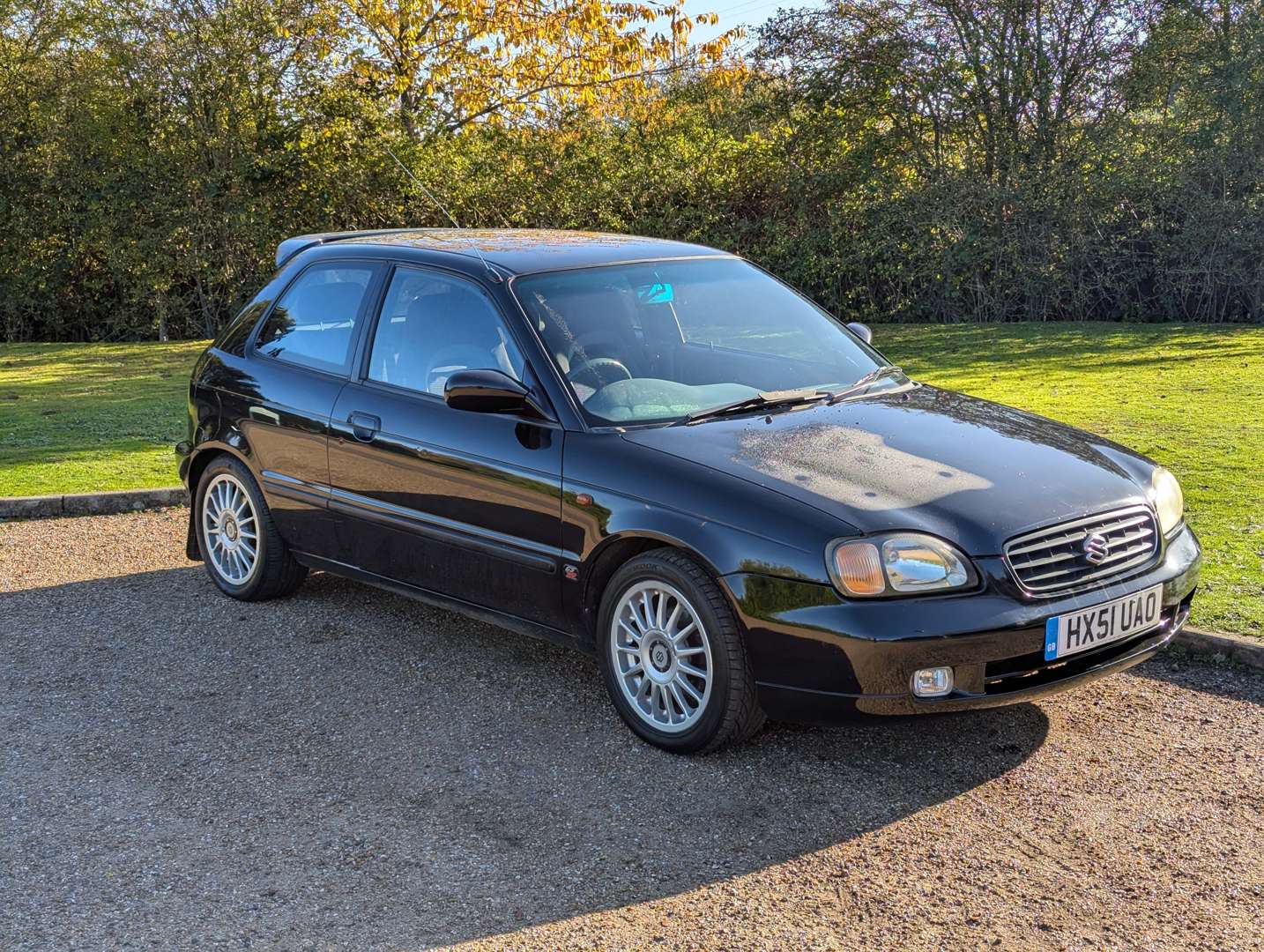 <p>2001 SUZUKI BALENO GSR</p>