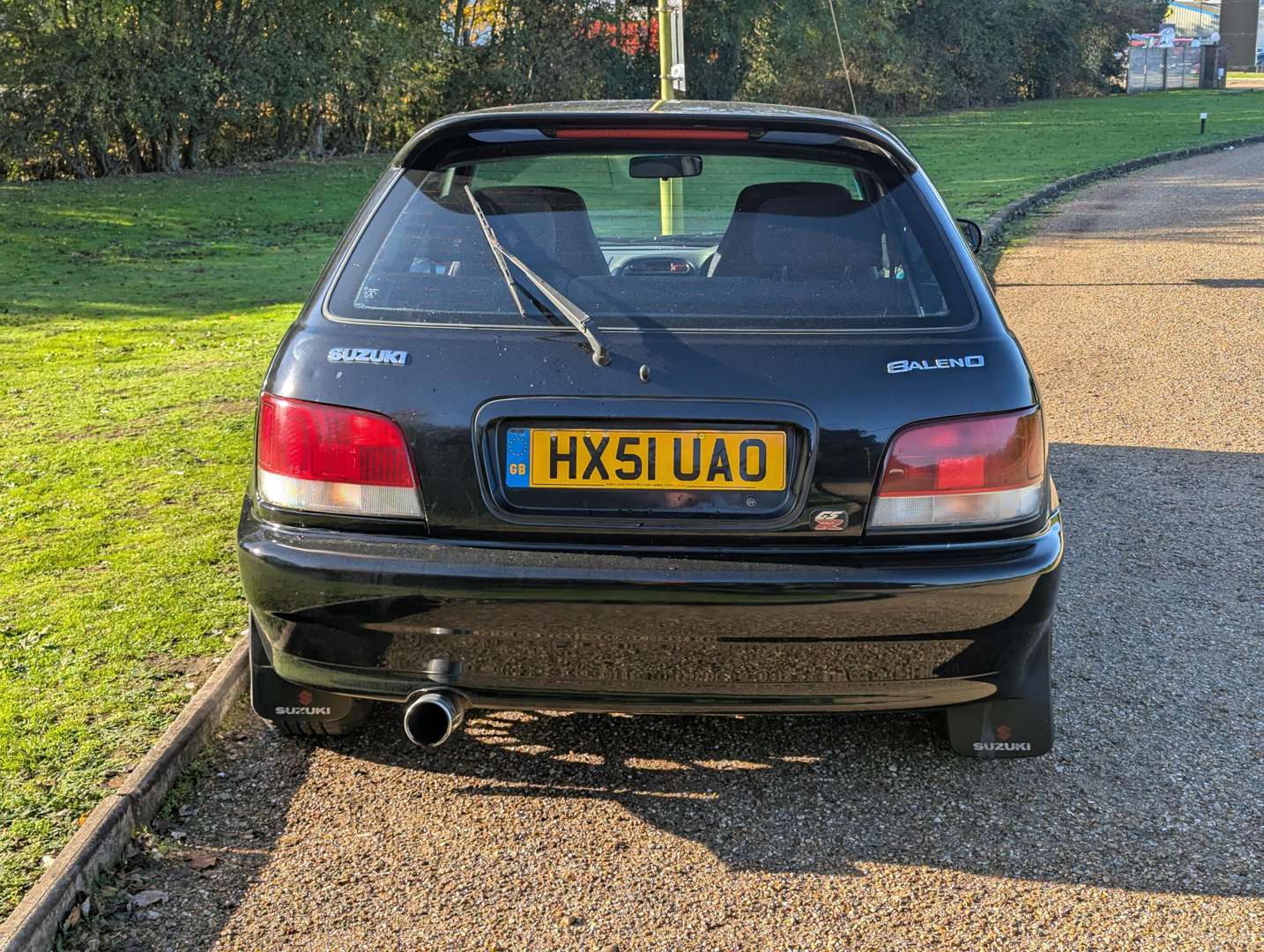 <p>2001 SUZUKI BALENO GSR</p>