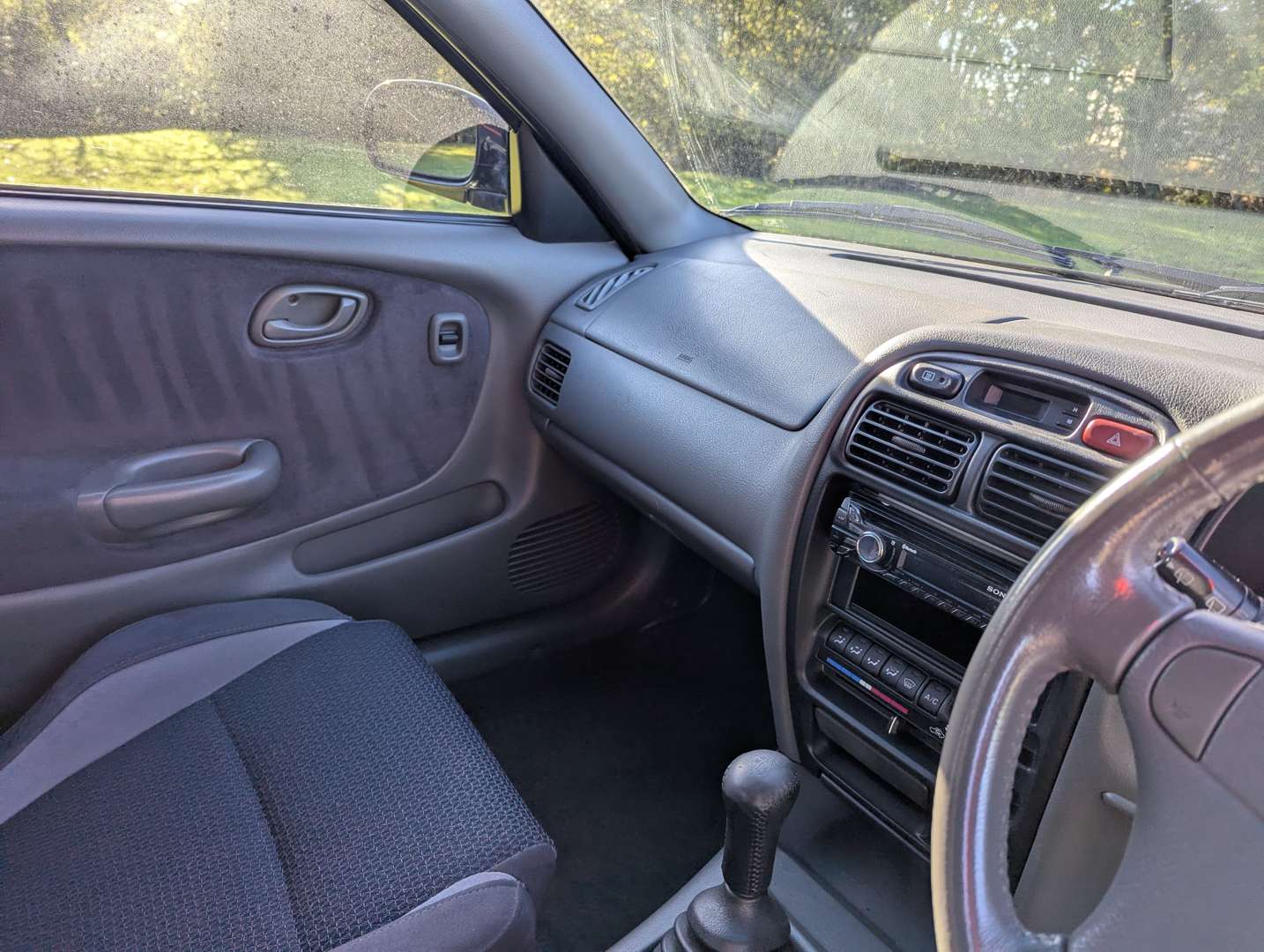 <p>2001 SUZUKI BALENO GSR</p>