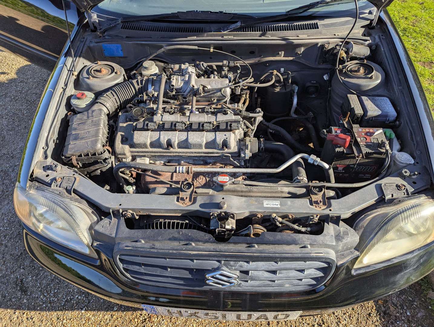 <p>2001 SUZUKI BALENO GSR</p>