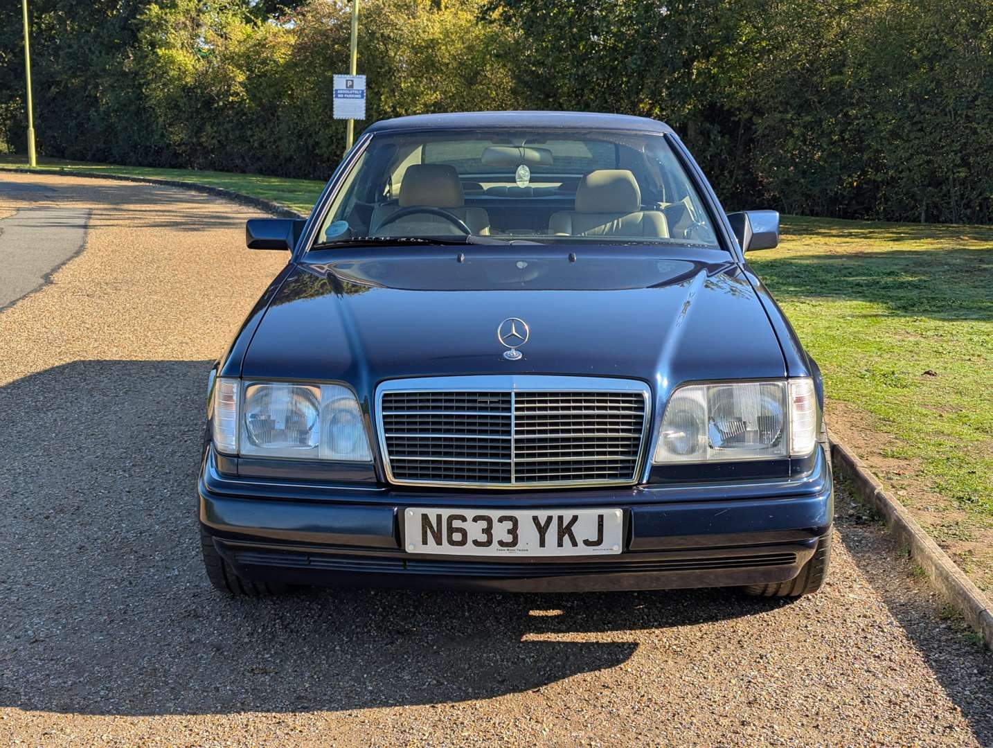 <p>1996 MERCEDES E220 CABRIOLET AUTO</p>