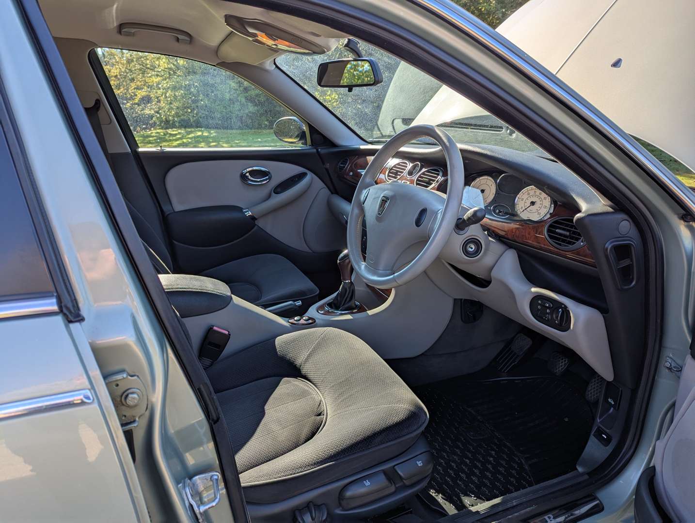 <p>2002 ROVER 75 CLUB 2.0 CDT TOURER</p>