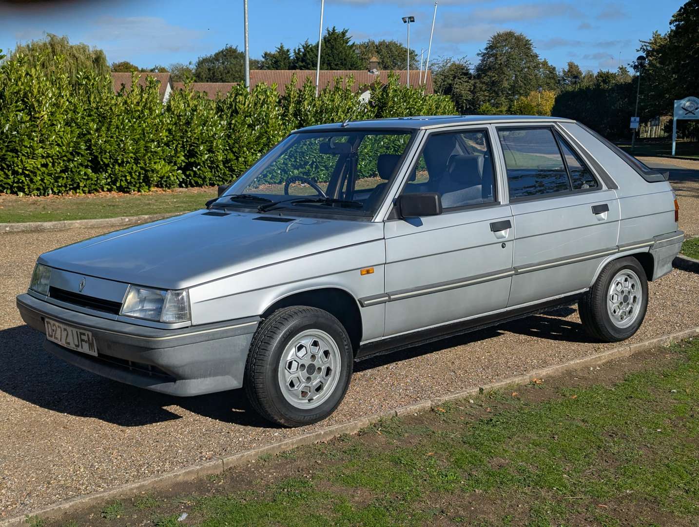 <p>1987 RENAULT 11 TL</p>