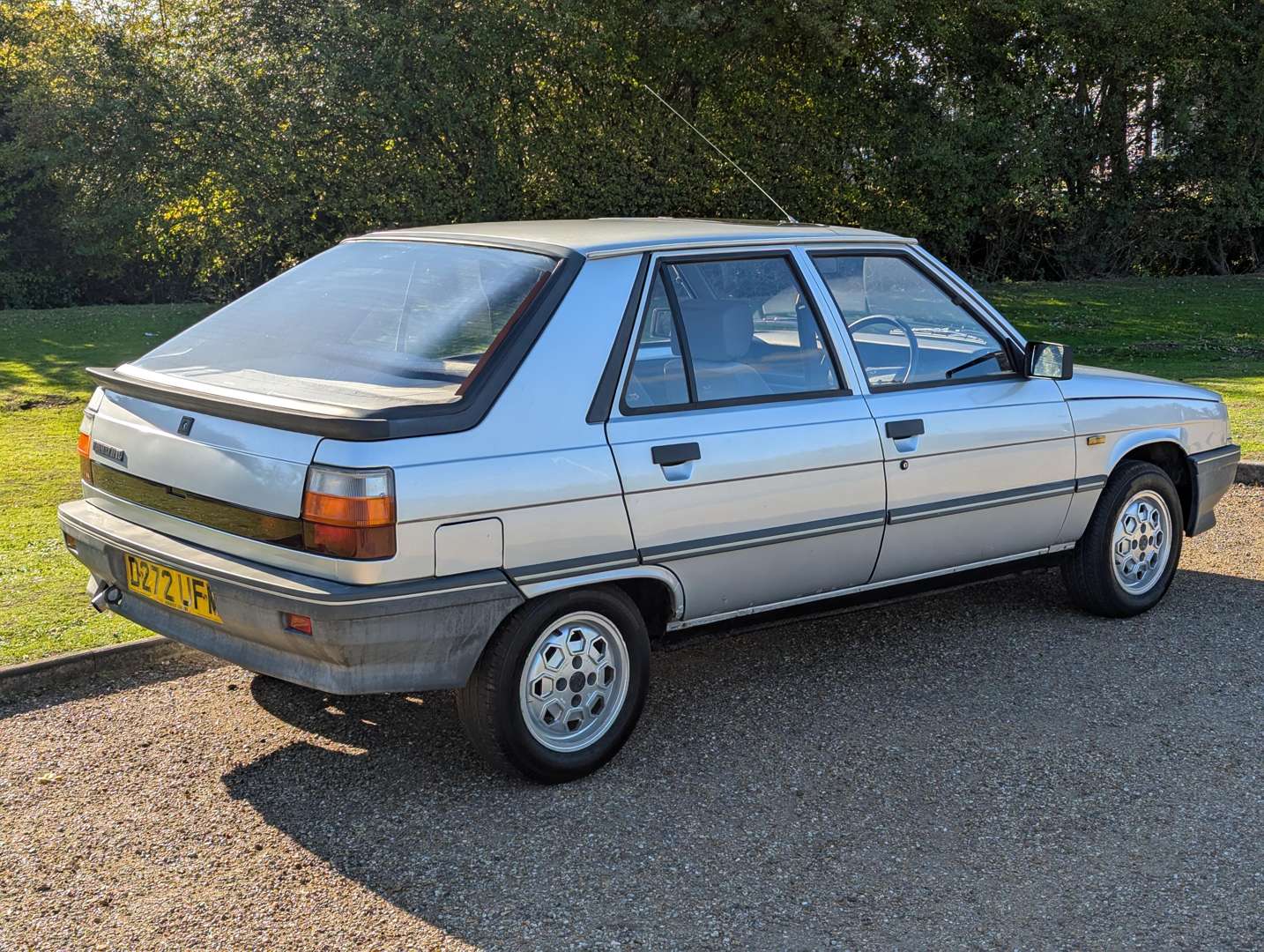 <p>1987 RENAULT 11 TL</p>