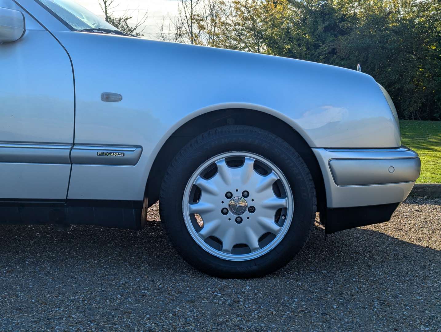 <p>1997 MERCEDES E320T ESTATE</p>