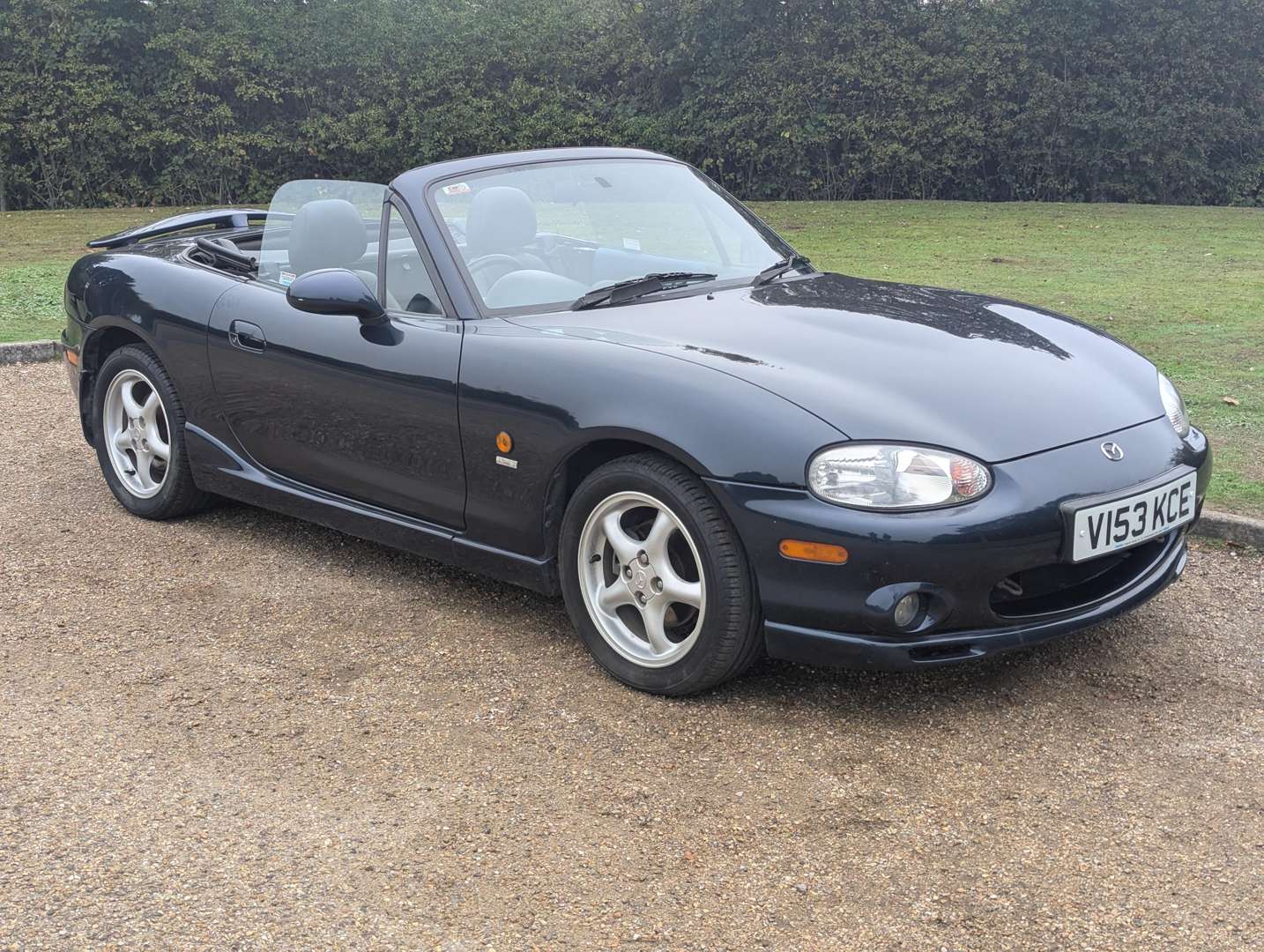 <p>1999 MAZDA MX-5 SPORT - 29,750 MILES</p>