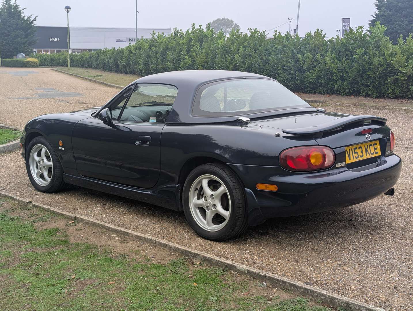 <p>1999 MAZDA MX-5 SPORT - 29,750 MILES</p>