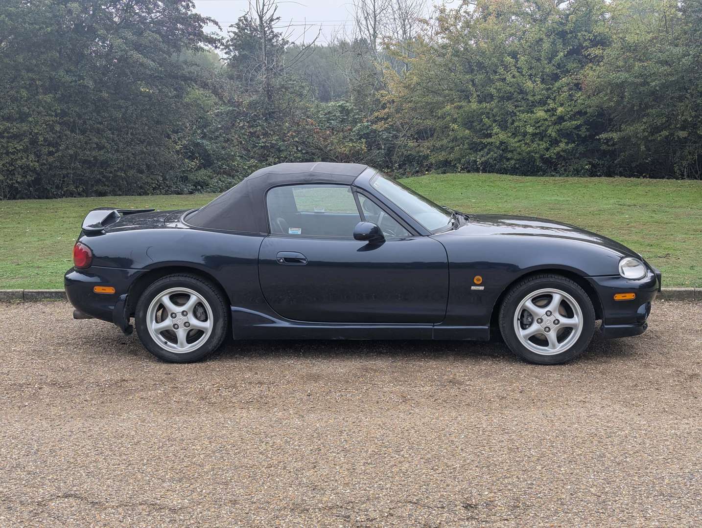<p>1999 MAZDA MX-5 SPORT - 29,750 MILES</p>