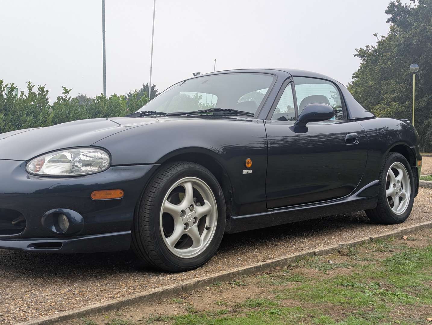 <p>1999 MAZDA MX-5 SPORT - 29,750 MILES</p>