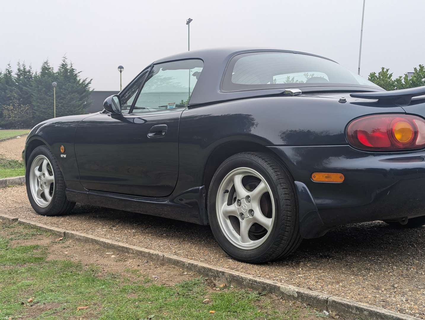 <p>1999 MAZDA MX-5 SPORT - 29,750 MILES</p>