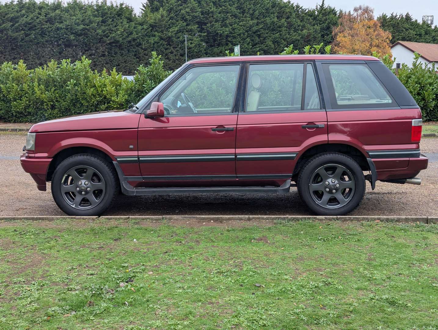 <p>2002 RANGE ROVER VOGUE 4.6 SE AUTO</p>