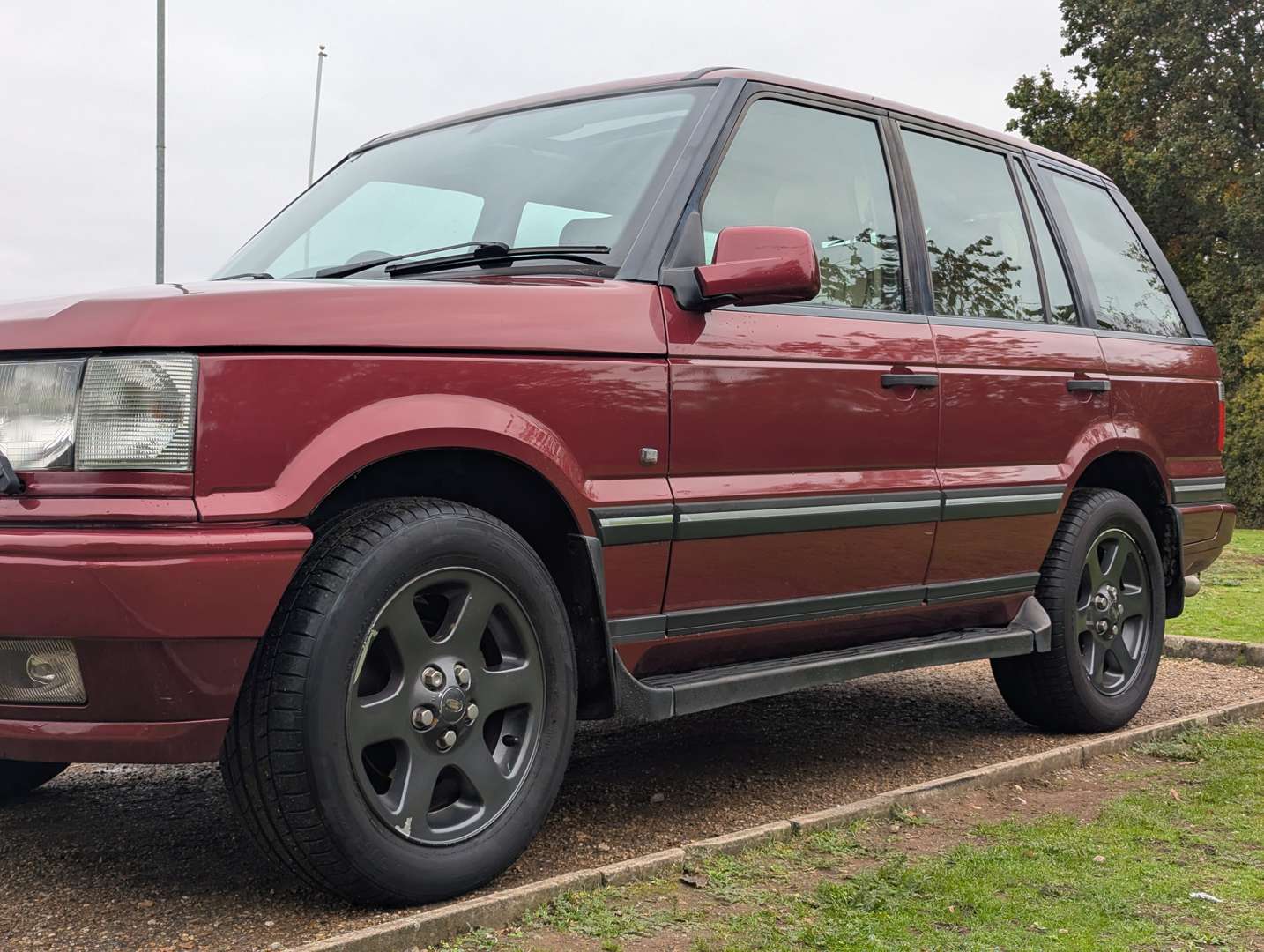 <p>2002 RANGE ROVER VOGUE 4.6 SE AUTO</p>