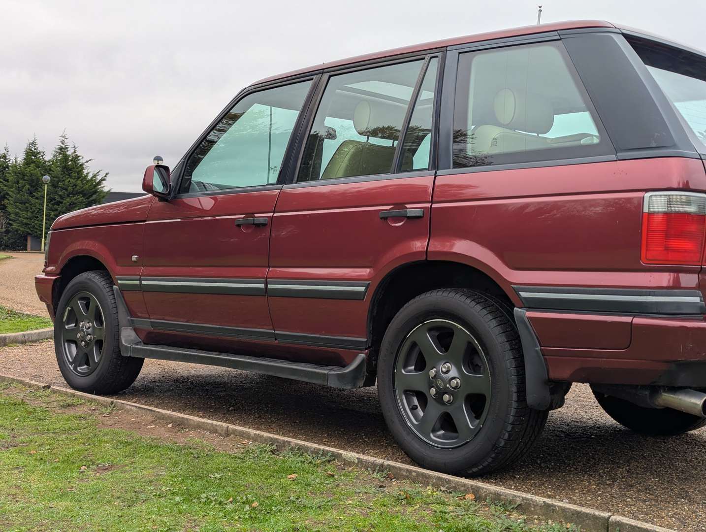 <p>2002 RANGE ROVER VOGUE 4.6 SE AUTO</p>