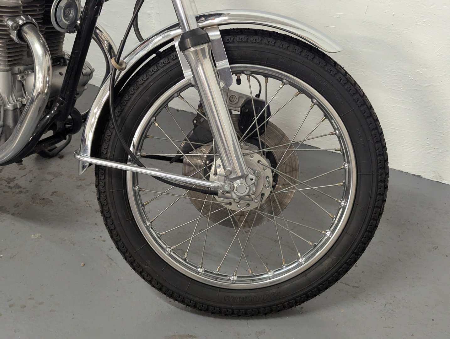 <p>1976 HONDA CB360T</p>