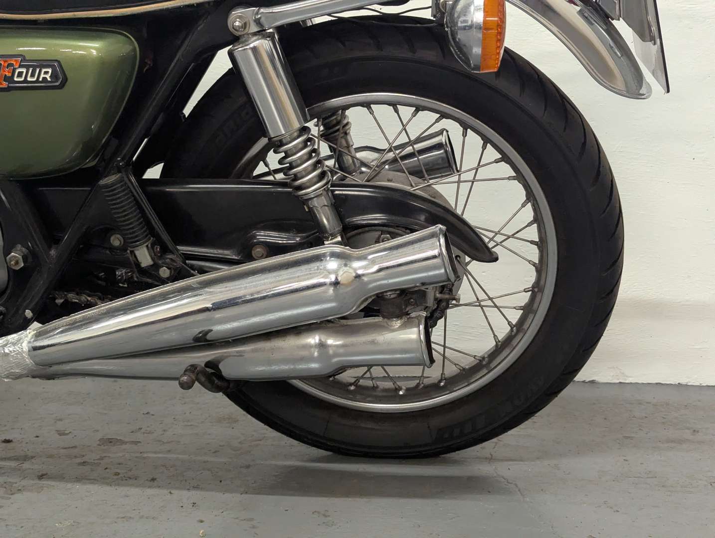 <p>1975 HONDA CB550 FOUR</p>