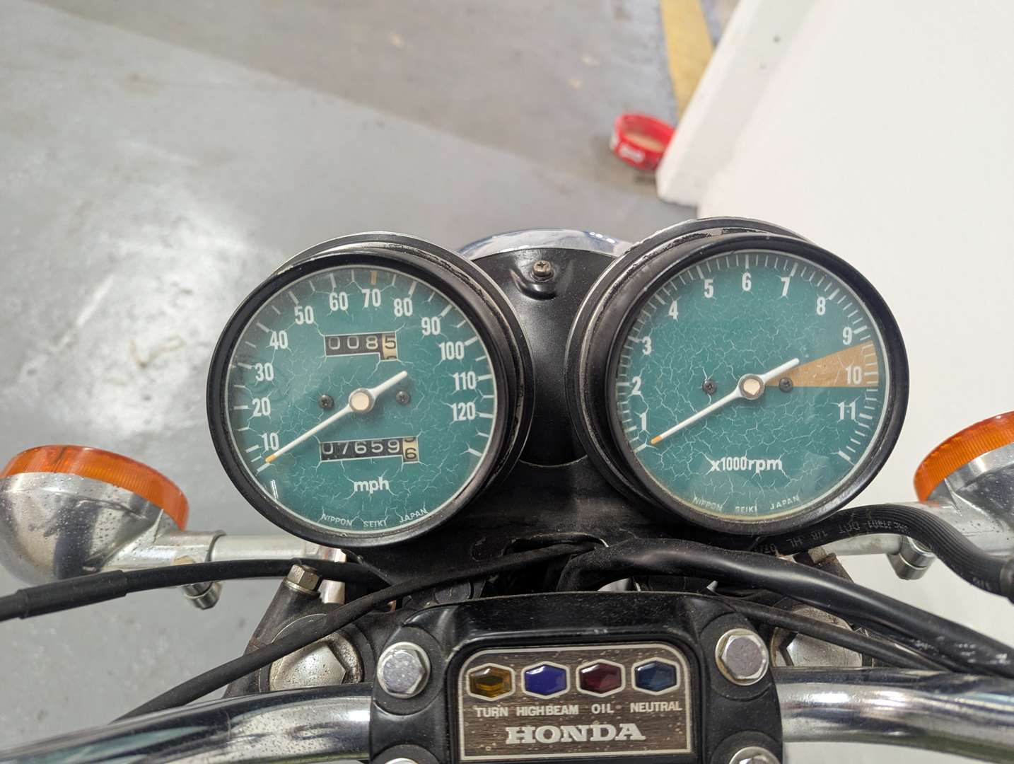 <p>1975 HONDA CB550 FOUR</p>