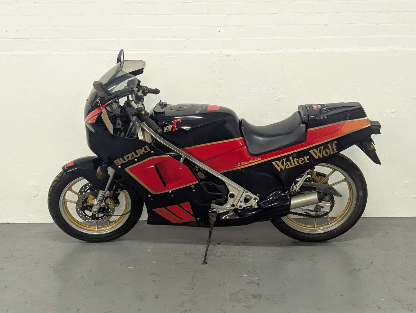 <p>1986 SUZUKI RG250 GAMMA</p>