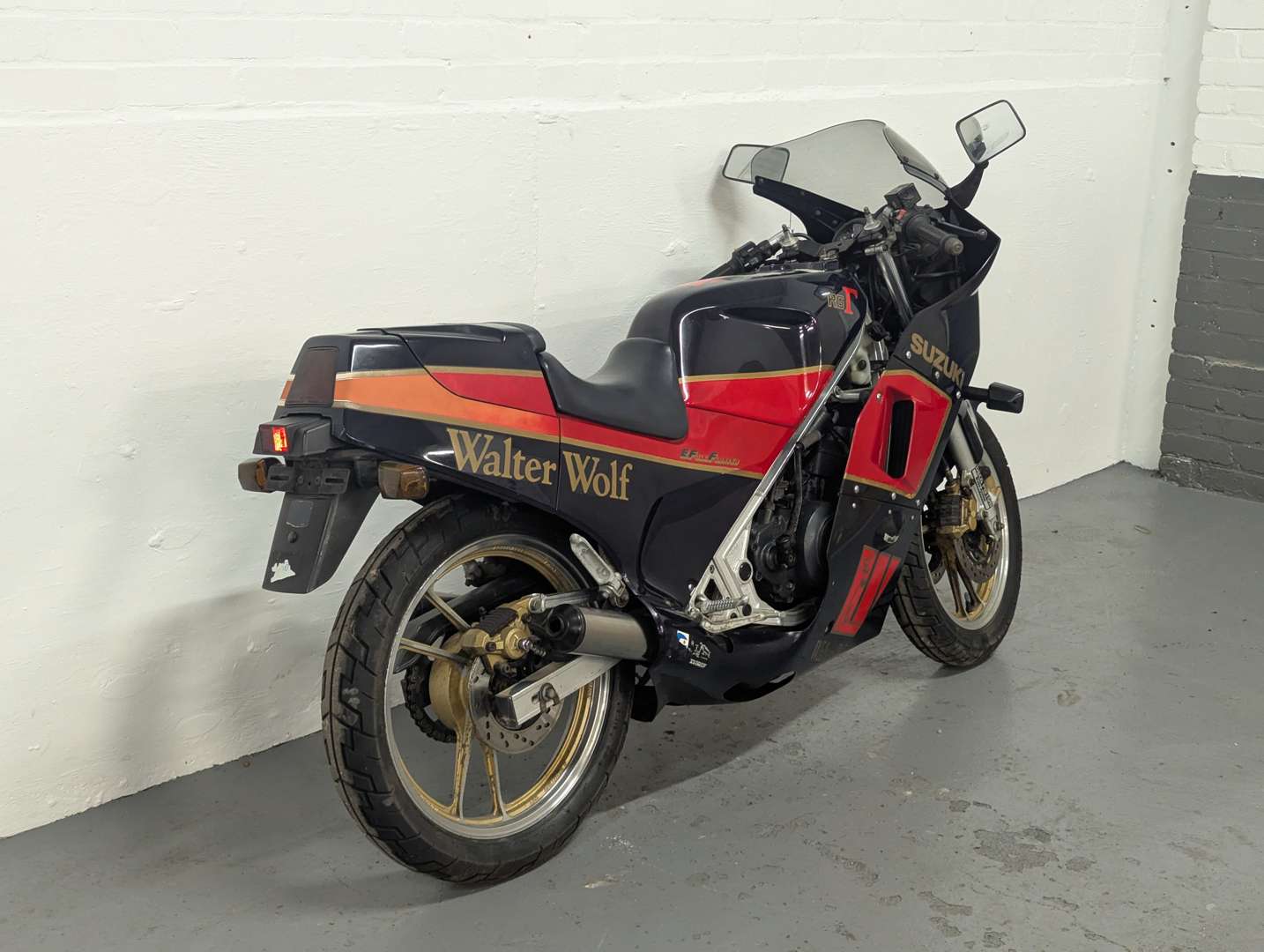 <p>1986 SUZUKI RG250 GAMMA</p>