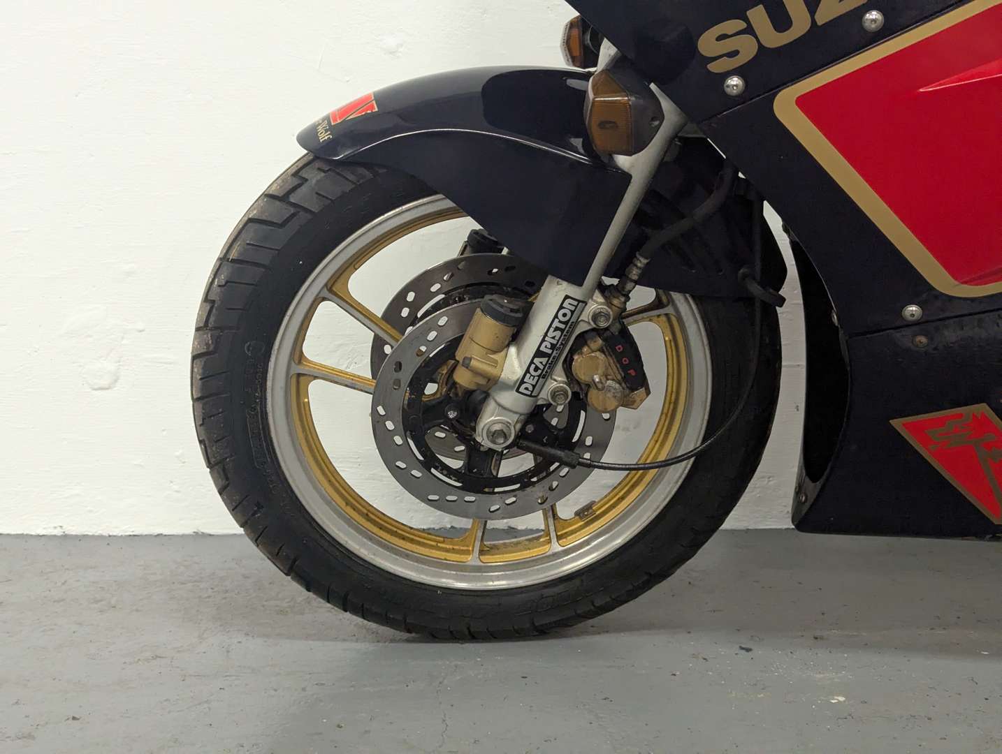 <p>1986 SUZUKI RG250 GAMMA</p>