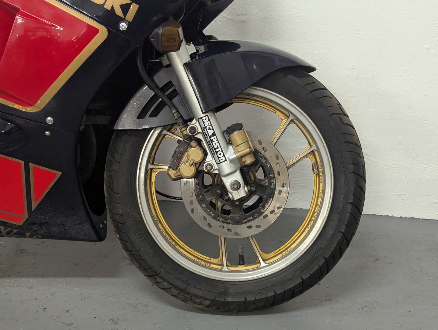 <p>1986 SUZUKI RG250 GAMMA</p>