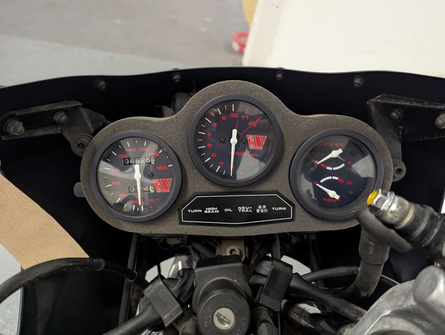 <p>1986 SUZUKI RG250 GAMMA</p>