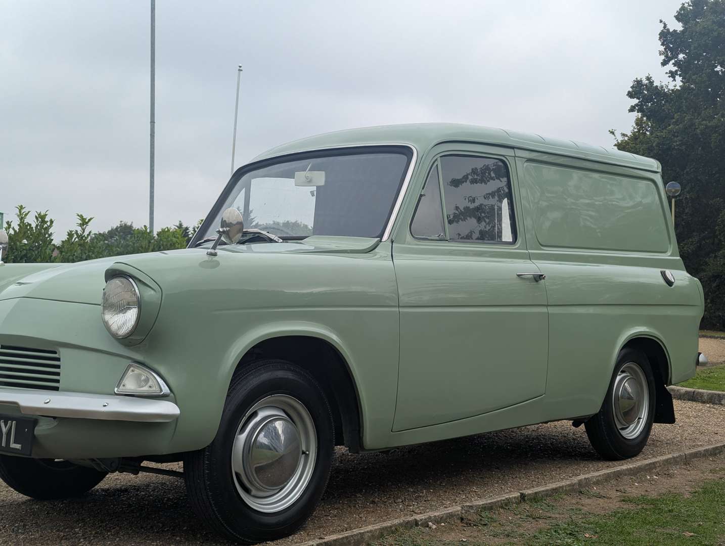 <p>1962 FORD THAMES 307E VAN&nbsp;</p>