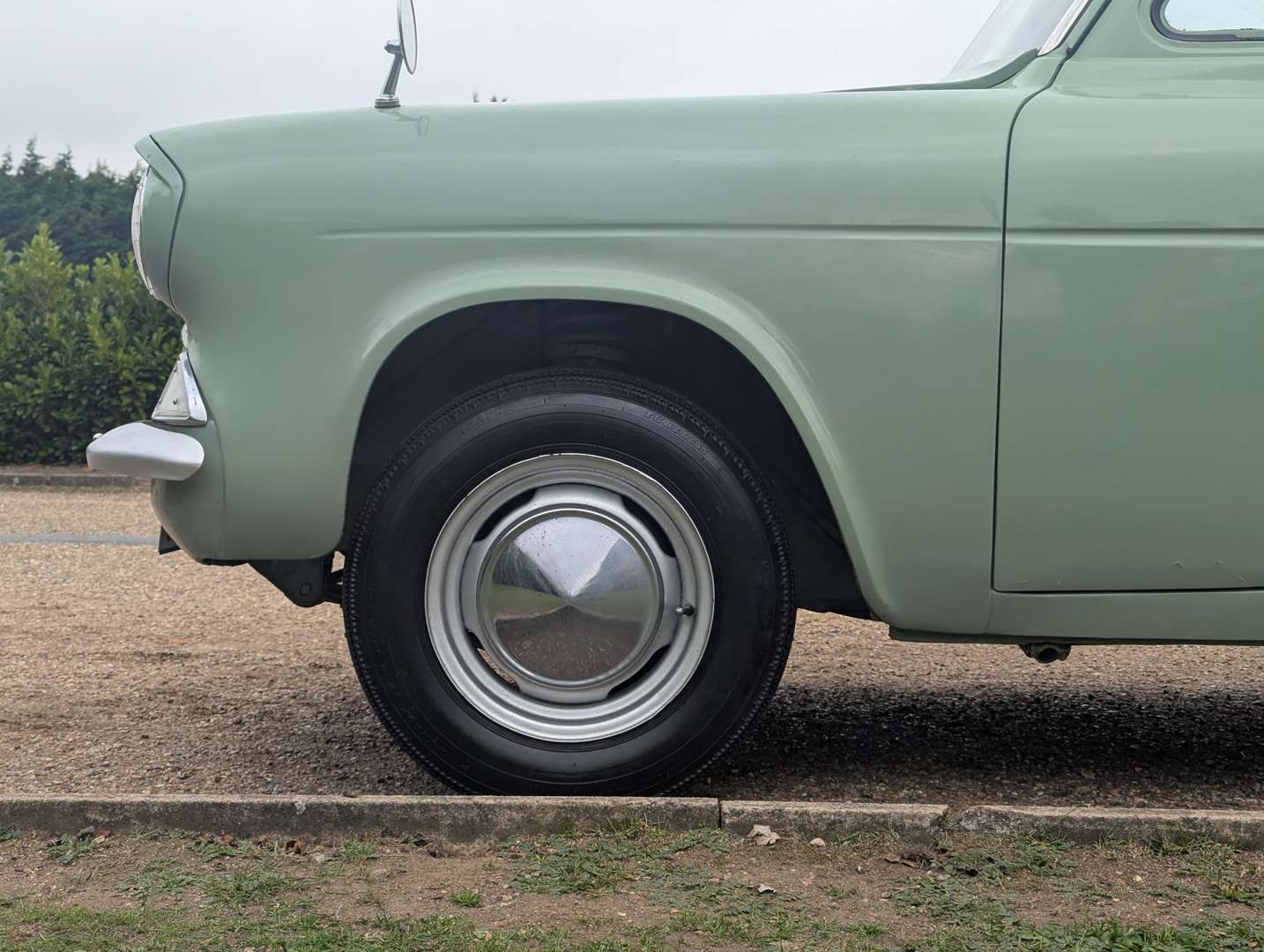 <p>1962 FORD THAMES 307E VAN&nbsp;</p>