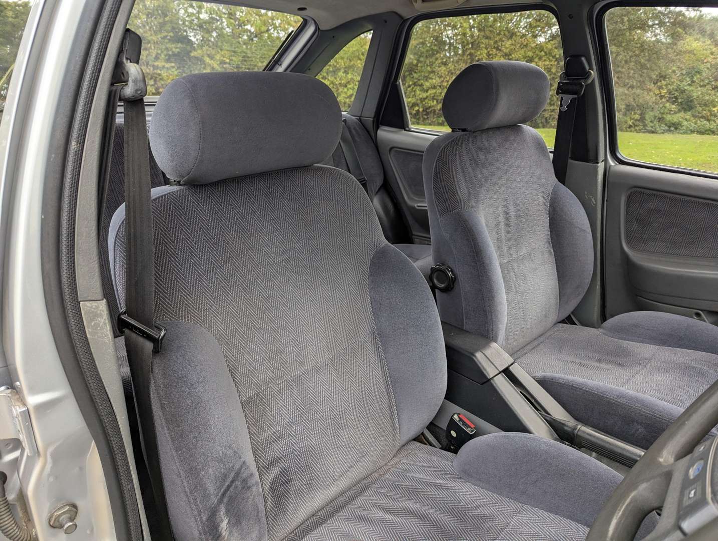 <p>1983 FORD SIERRA 2.3 V6 GL</p>