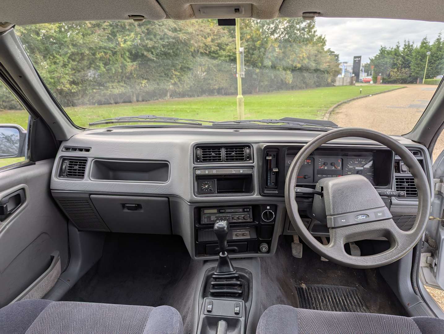 <p>1983 FORD SIERRA 2.3 V6 GL</p>