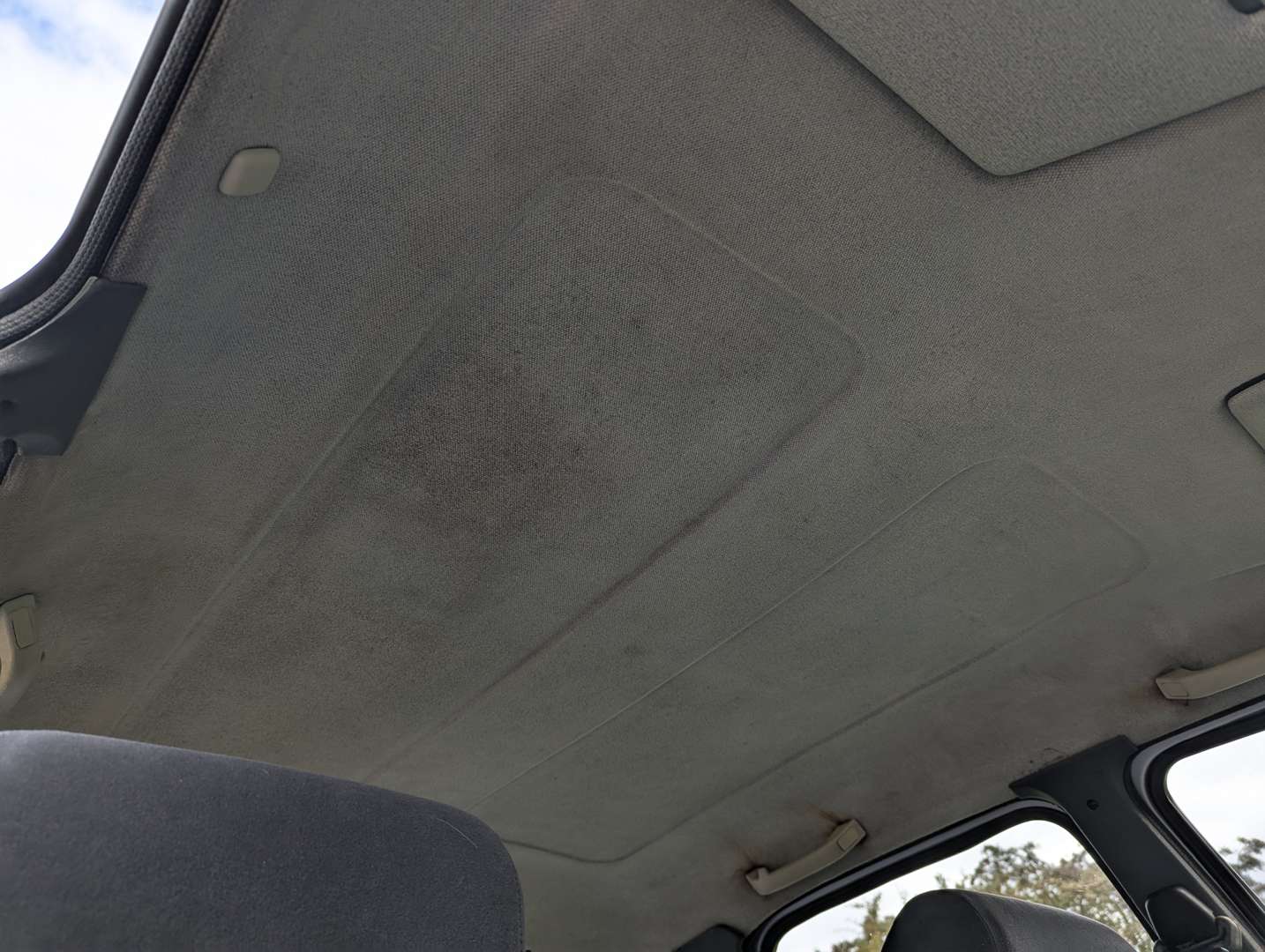 <p>1983 FORD SIERRA 2.3 V6 GL</p>