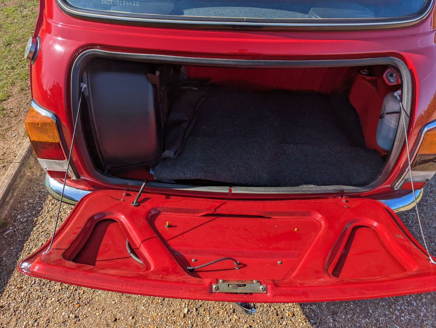 <p>2000 ROVER MINI ‘SEVEN’</p>