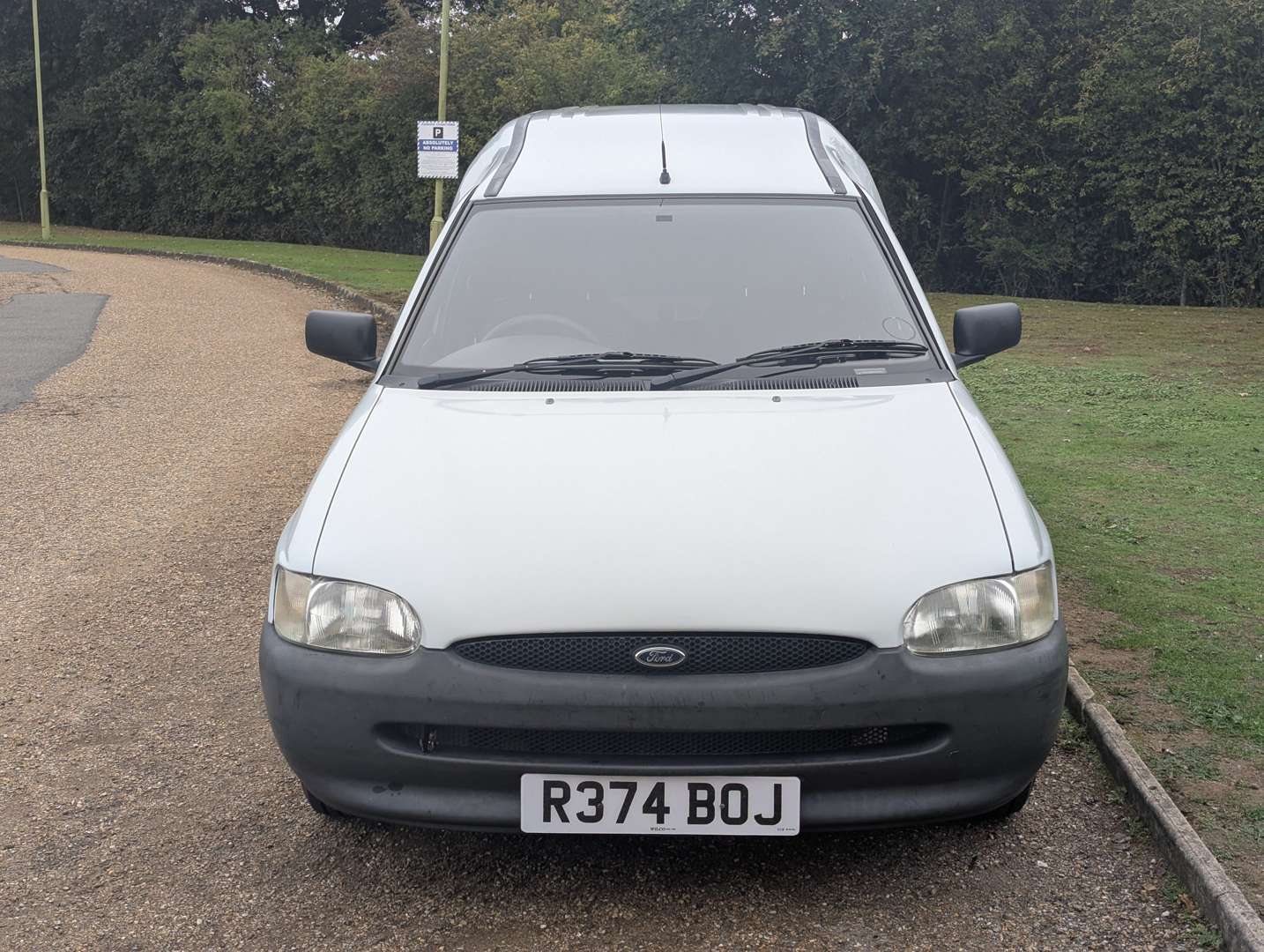 <p>1997 FORD ESCORT 55D VAN</p>