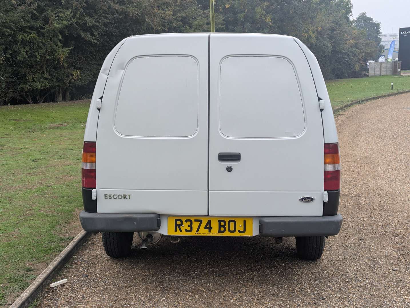 <p>1997 FORD ESCORT 55D VAN</p>