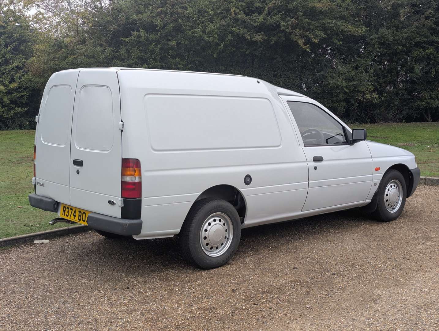 <p>1997 FORD ESCORT 55D VAN</p>