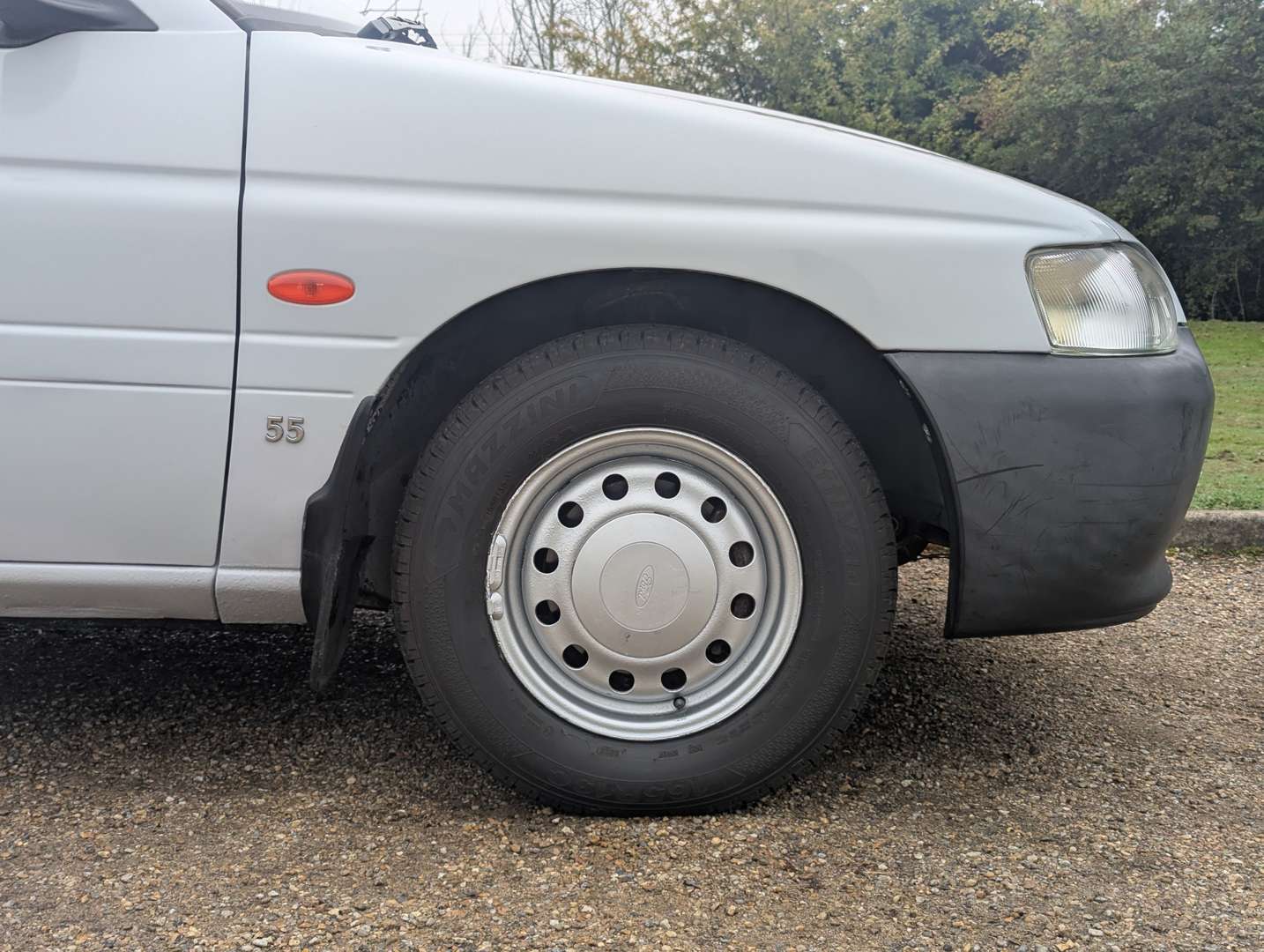 <p>1997 FORD ESCORT 55D VAN</p>