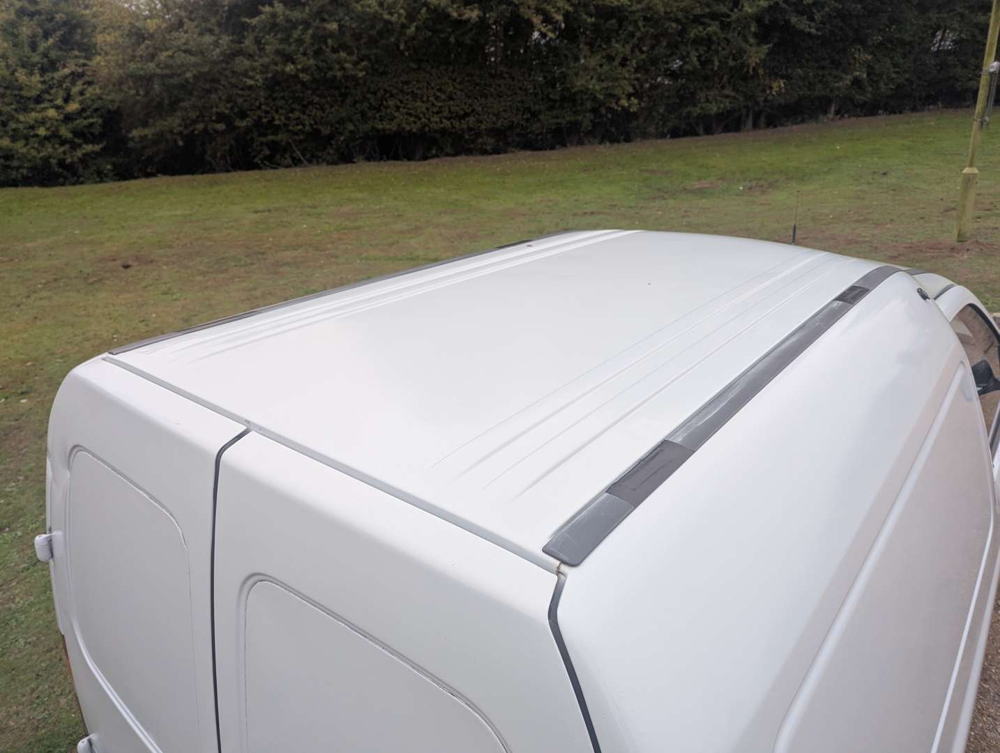 <p>1997 FORD ESCORT 55D VAN</p>