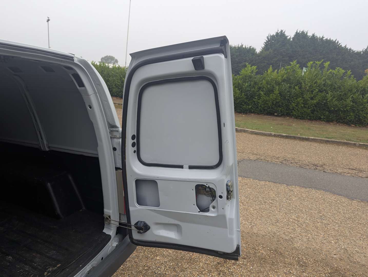 <p>1997 FORD ESCORT 55D VAN</p>